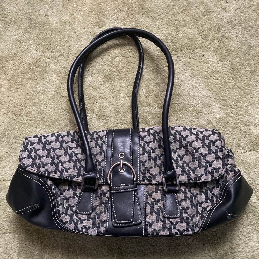 Black and grey Y2K shoulder bag, iconic front buckle amazing condition!
